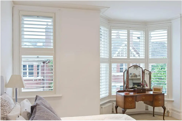 How To Dress A Bay Window Sill